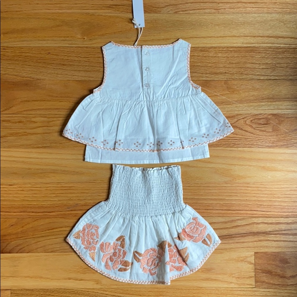 Tuchinda embroidered top/skirt set 2T - Picture 2 of 5